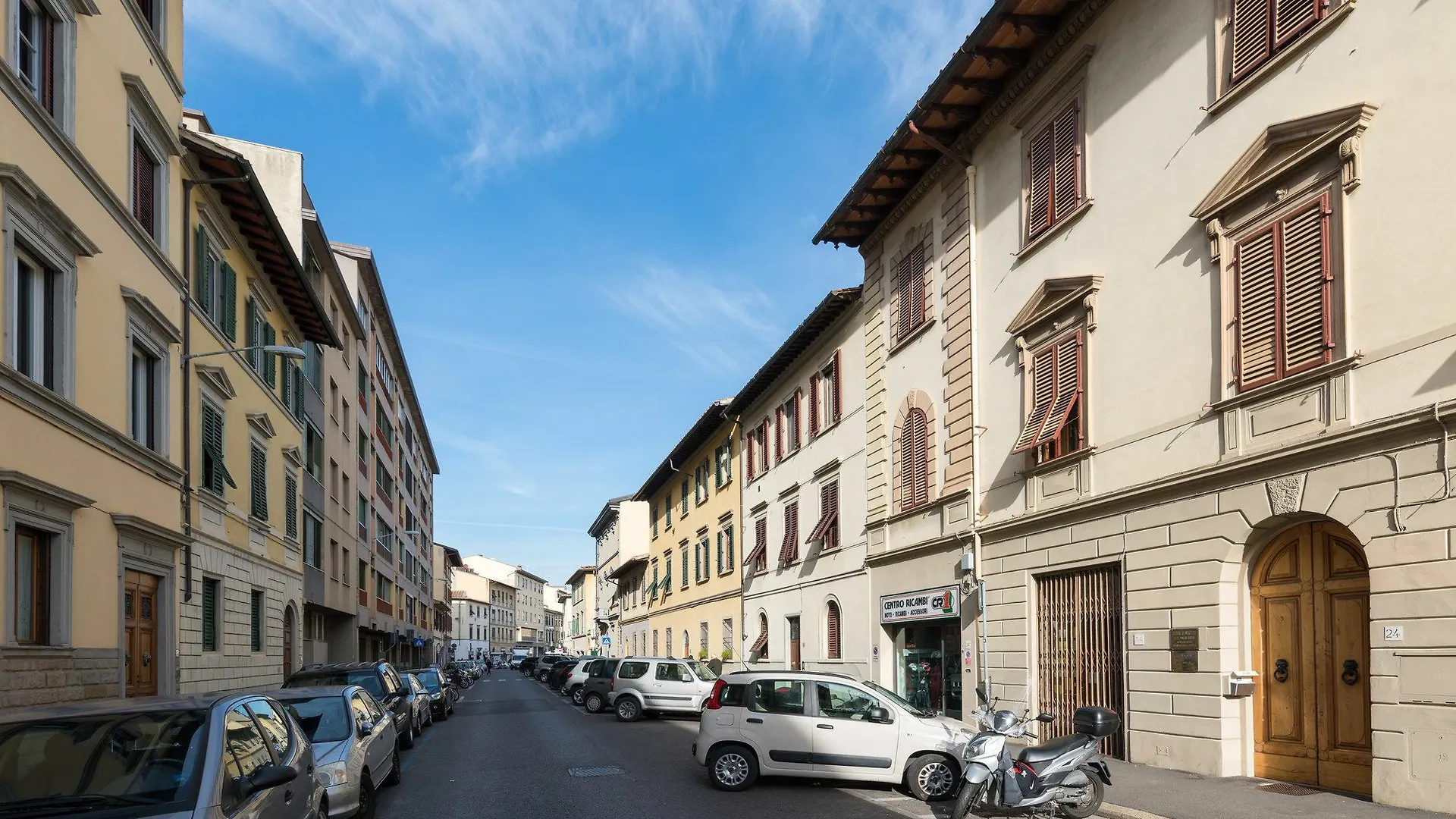 Roommo Cimabue Florence 0*,  Italy
